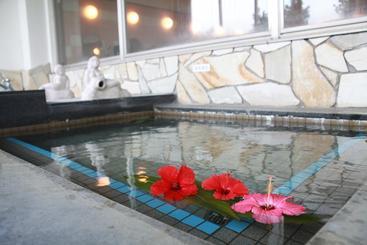 هتل Amami Resort Thida Moon