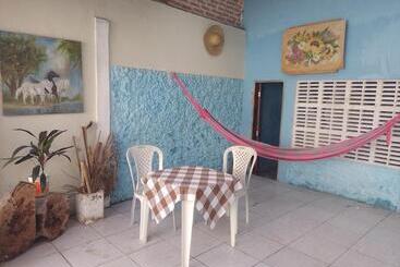 Praieiro Hostel Albergue