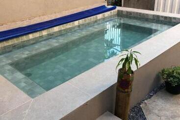 Reges Hostel