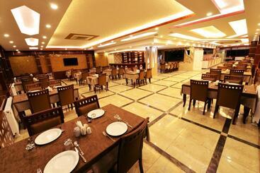 هتل Atlıhanpark
