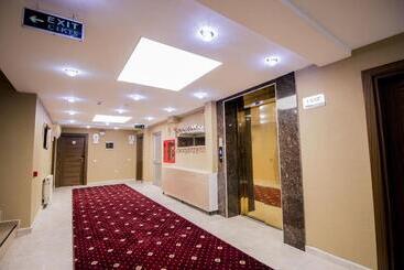 هتل Business Han