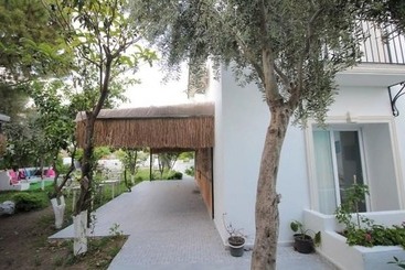 هتل Costa Marina