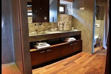 هتل Monte Bay Retreat  Adult Only