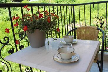 هتل Swiss Residence Montenegro