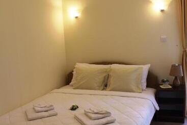 هتل Swiss Residence Montenegro