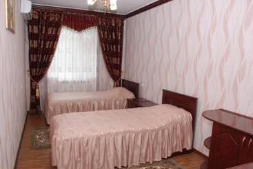 هتل Toshkent