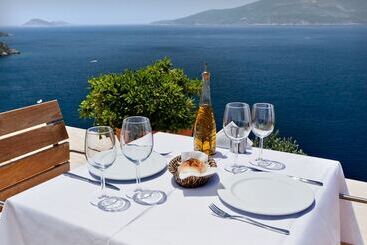 هتل Villa Mahal Adults Only