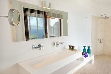 هتل Villa Mahal   Adults Only