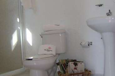 هتل Villas Cuernavaca