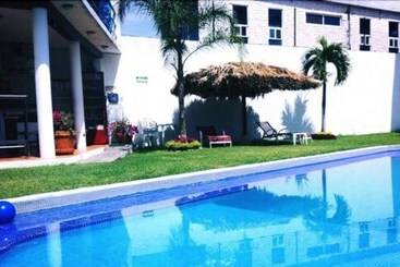 هتل Villas Cuernavaca
