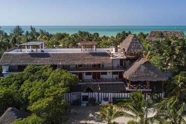 هتل Villas Margaritas Holbox