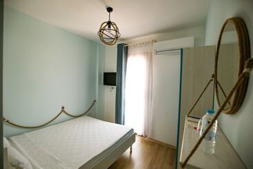 Menendi Otel