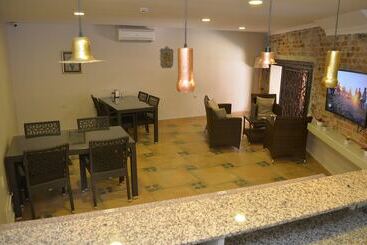 Sardinia Otel