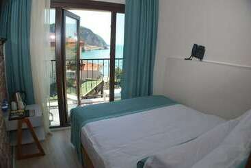 Sardinia Otel