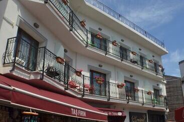 Sardinia Otel