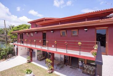 هاستل Ubatuba Ecologic Pousada
