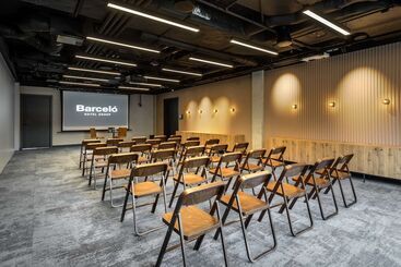 هتل Barceló Warsaw Powiśle