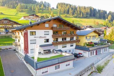 هتل Appartement Schattauer