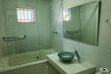 هتل Apartamentos Casa Da Pedra