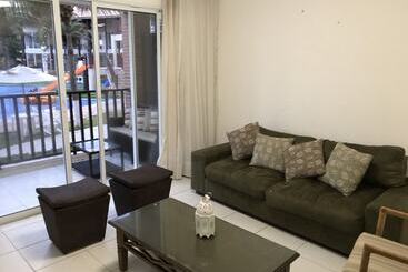 هتل Beach Living, Frente Mar, 400m Do B Park