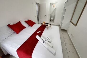 هتل Beach Living, Frente Mar, 400m Do B Park