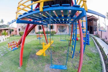 هتل Pousada Flats Recanto Sonhos Do Porto