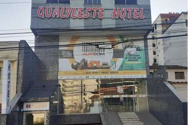 ホテル Qualyleste