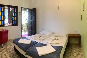 هاستل Biergarten Suites