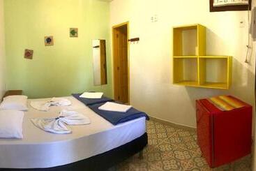 هاستل Biergarten Suites