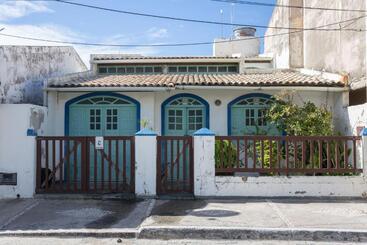 Alfazema Cultural Bed And Breakfast