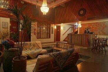 تختخواب و صبحانه Guida Residenza Pousada