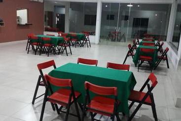 هتل Di Napoli Plaza