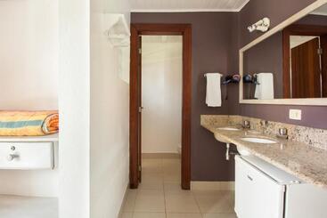 酒店 Pousada Do Rosa Camburi