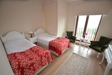 Akamoy Boztepe Hotel & Restaurant