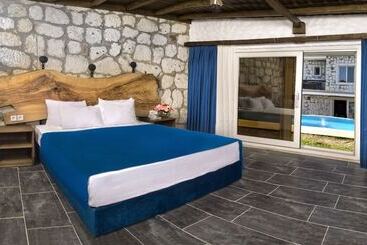 هتل Casa Sevilla Alacati