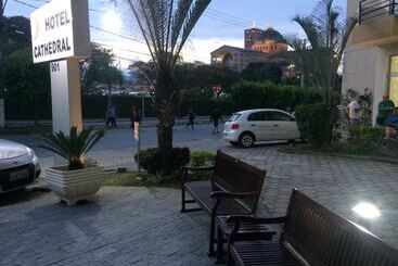 هتل Cathedral