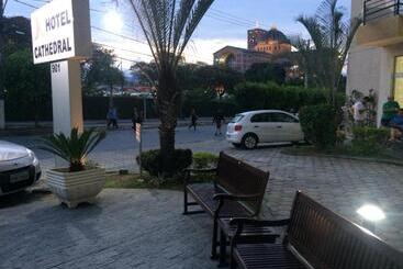 هتل Cathedral