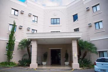 Class Hotel Varginha