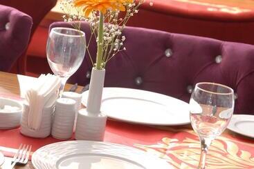 Demosan City Otel