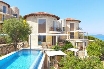 Mekvin Hotels Deniz Feneri Lighthouse