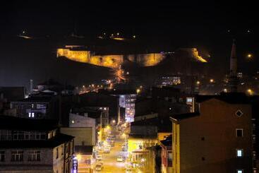 هتل Kars Konak