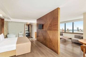 Ramada Plaza By Wyndham Samsun - Samsun