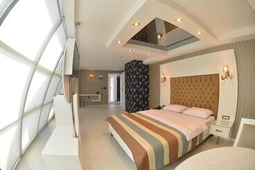 Sahin Hotel 2