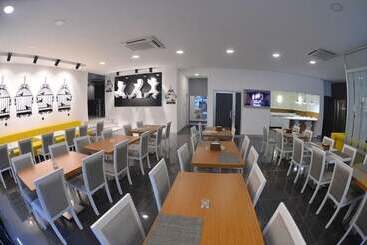 Sahin Hotel 2
