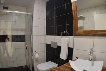Sahin Hotel 2