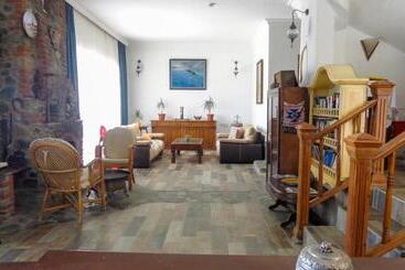 هتل Villa Panorama
