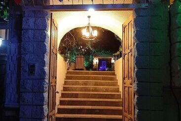 هتل Yedi Yildiz Konak Evi