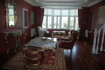 هتل Yedi Yildiz Konak Evi