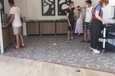 Ates Otel