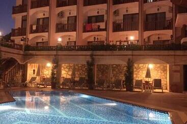 Ates Otel